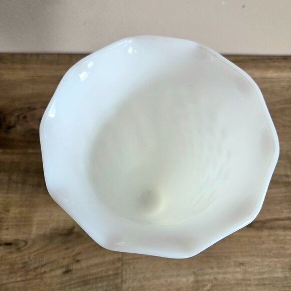 Vintage large Anchor Hocking hobnail milk glass vase. - Picture 4 of 6